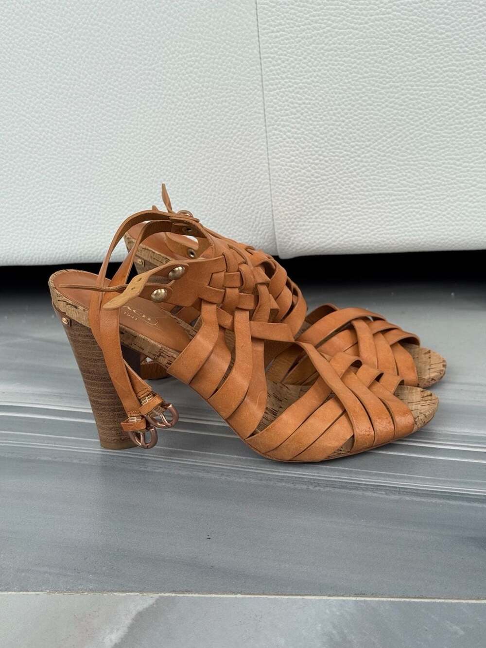 Coach Tan Woven Leather Strappy Cork Platform Sandals Size 8.5 - Picture 2 of 8